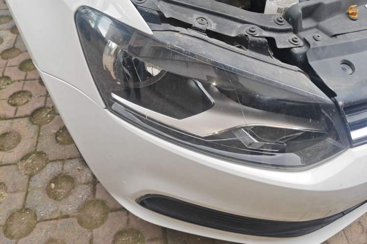Used Volkswagen Polo 2016 1.4L Automatic Trendy Model Right Front Headlight