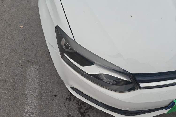 Used Volkswagen Polo 2016 1.4L Automatic Trendy Model Right Front Headlight