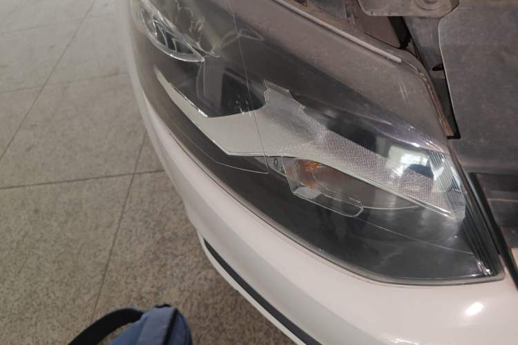 Used Volkswagen Polo 2016 1.4L Manual Fashion Model Right Front Headlight