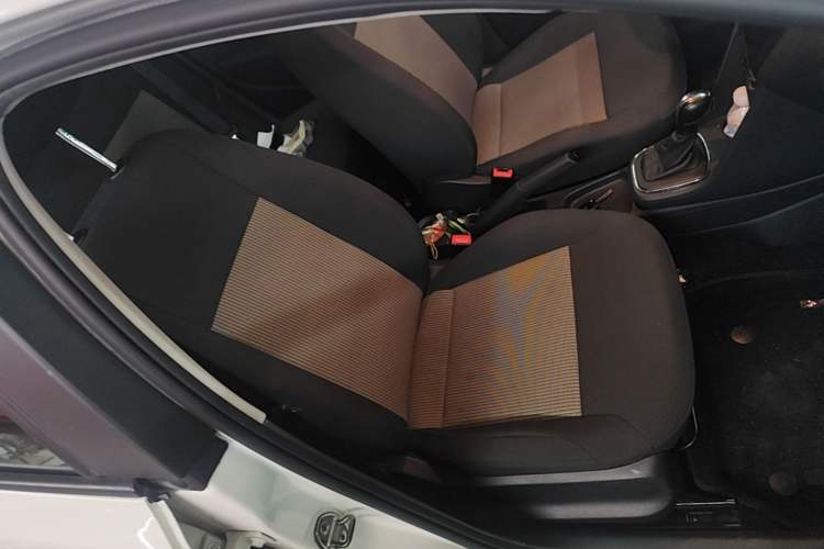 Used Volkswagen Polo 2016 1.4L Automatic Trendy Model Right Front Seat