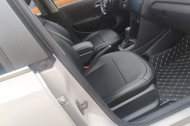 Used Volkswagen Polo 2016 1.6L Automatic Comfort Model Right Front Seat