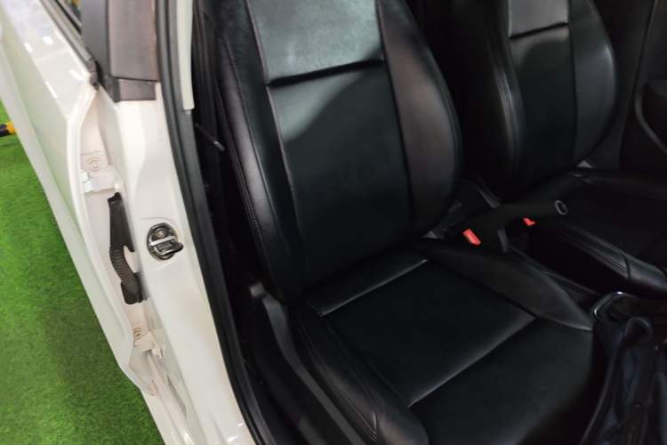 Used Volkswagen Polo 2016 1.4L Automatic Trendy Model Right Front Seat