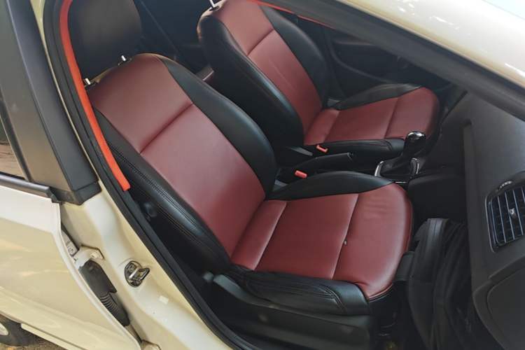 Used Volkswagen Polo 2016 1.4L Automatic Trendy Model Right Front Seat