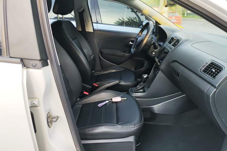 Used Volkswagen Polo 2016 1.4L Automatic Trendy Model Right Front Seat