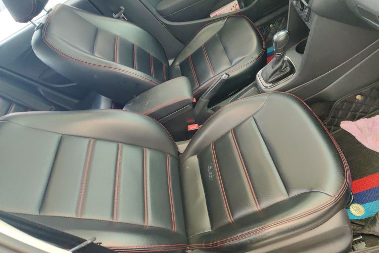 Used Volkswagen Polo 2016 1.6L Automatic Comfort Model Right Front Seat