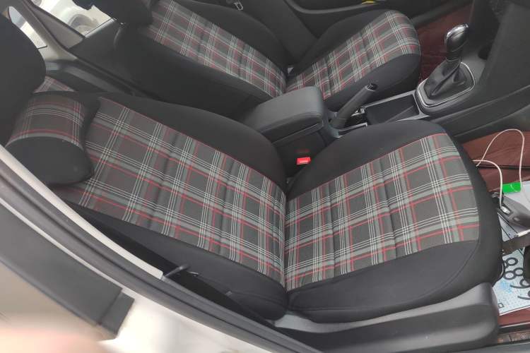 Used Volkswagen Polo 2016 1.4L Automatic Trendy Model Right Front Seat
