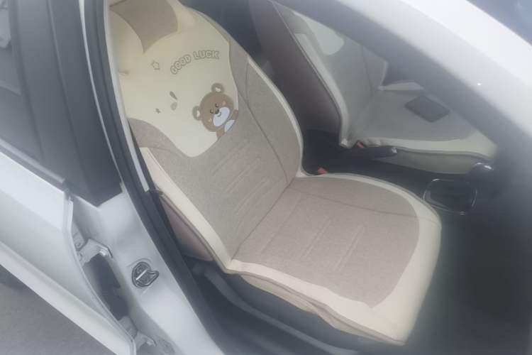 Used Volkswagen Polo 2016 1.6L Automatic Comfort Model Right Front Seat