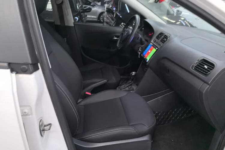 Used Volkswagen Polo 2016 1.4L Automatic Trendy Model Right Front Seat