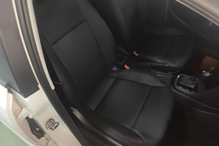 Used Volkswagen Polo 2016 1.6L Automatic Comfort Model Right Front Seat
