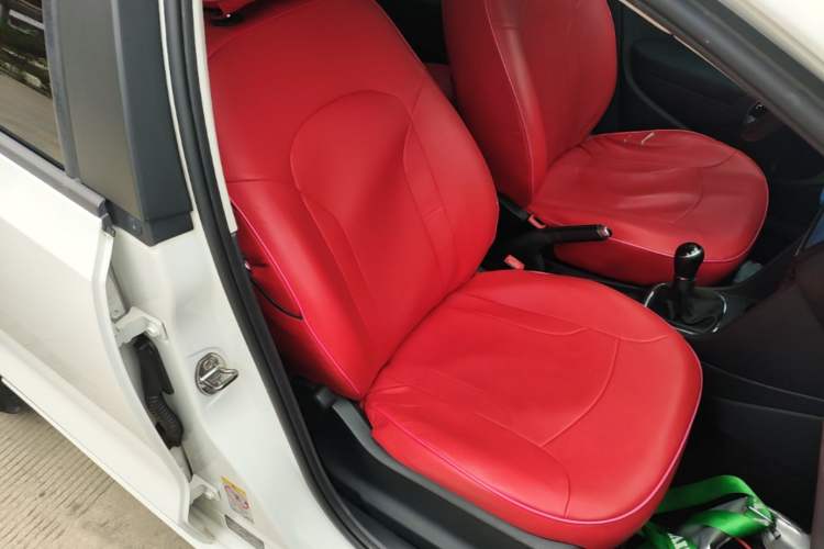 Used Volkswagen Polo 2016 1.6L Manual Comfort Model Right Front Seat