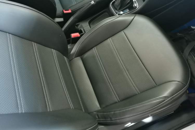 Used Volkswagen Polo 2016 1.6L Automatic Comfort Model Right Front Seat