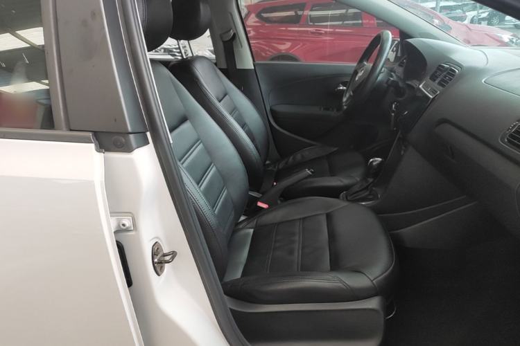 Used Volkswagen Polo 2016 1.4L Automatic Trendy Model Right Front Seat