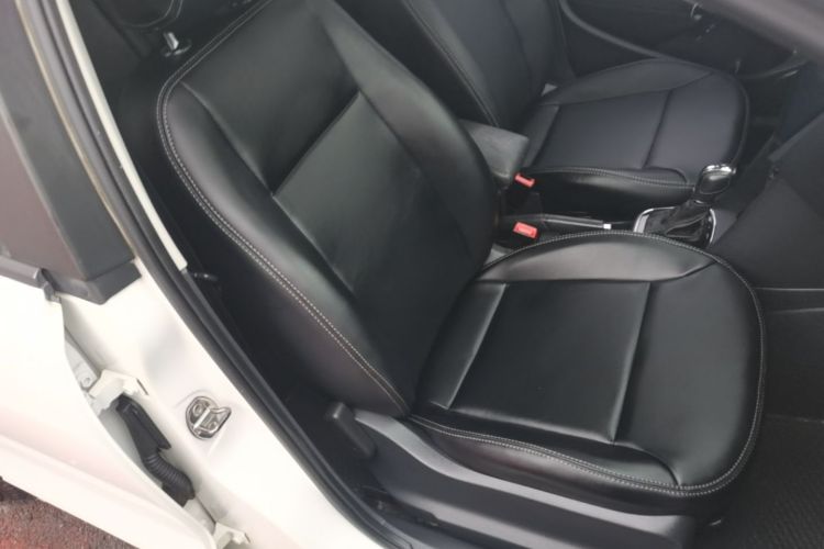 Used Volkswagen Polo 2016 1.6L Automatic Comfort Model Right Front Seat