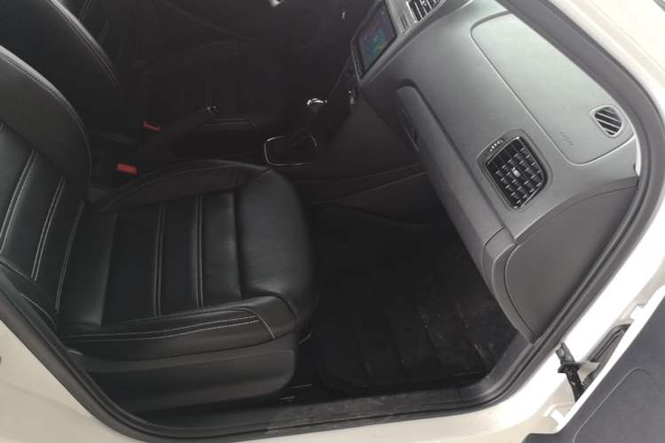 Used Volkswagen Polo 2016 1.4L Automatic Trendy Model Right Front Seat