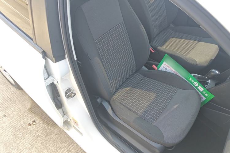 Used Volkswagen Polo 2016 1.6L Automatic Comfort Model Right Front Seat
