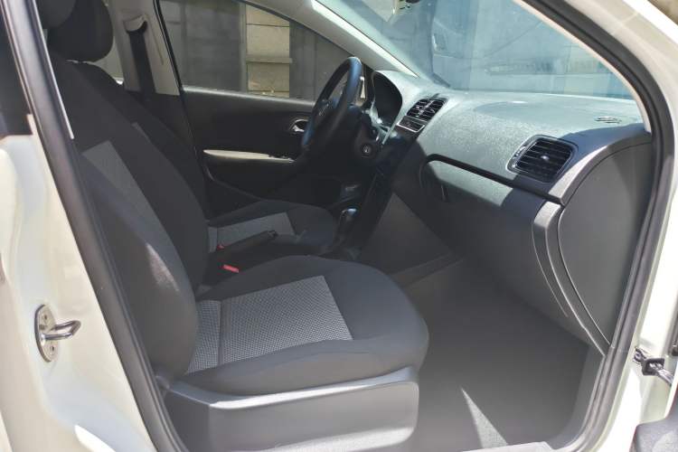 Used Volkswagen Polo 2016 1.4L Automatic Trendy Model Right Front Seat