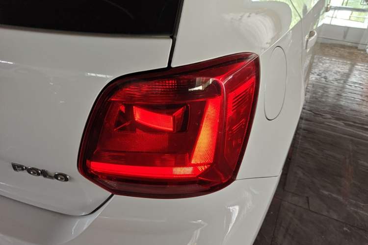 Used Volkswagen Polo 2016 1.4L Automatic Trendy Model Right Rear Taillight