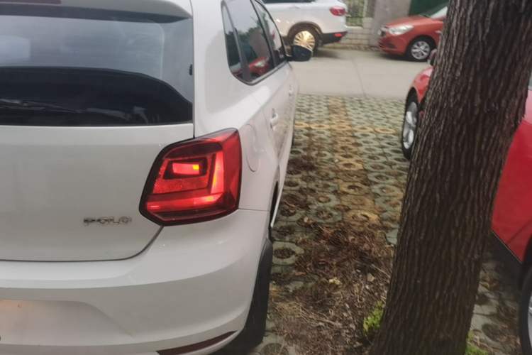 Used Volkswagen Polo 2016 1.4L Manual Fashion Model Right Rear Taillight