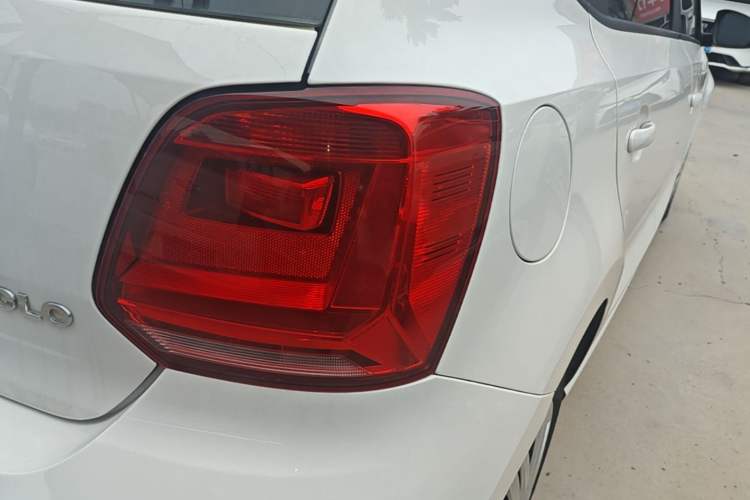 Used Volkswagen Polo 2016 1.4L Automatic Trendy Model Right Rear Taillight