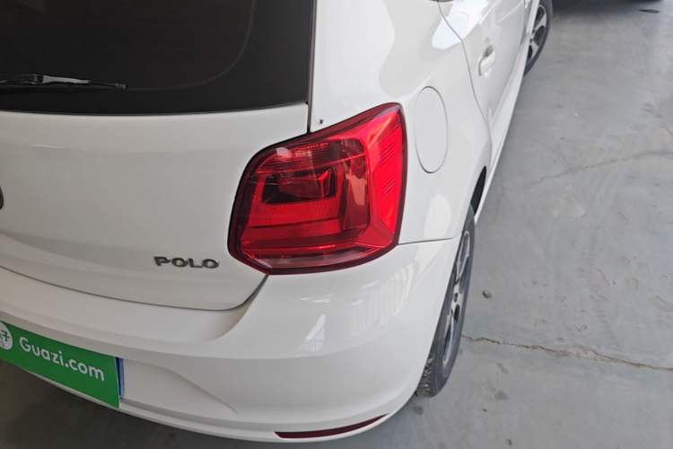 Used Volkswagen Polo 2016 1.4L Automatic Trendy Model Right Rear Taillight