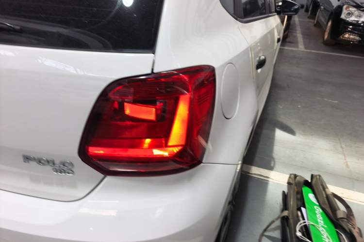 Used Volkswagen Polo 2016 1.6L Automatic Comfort Model Right Rear Taillight