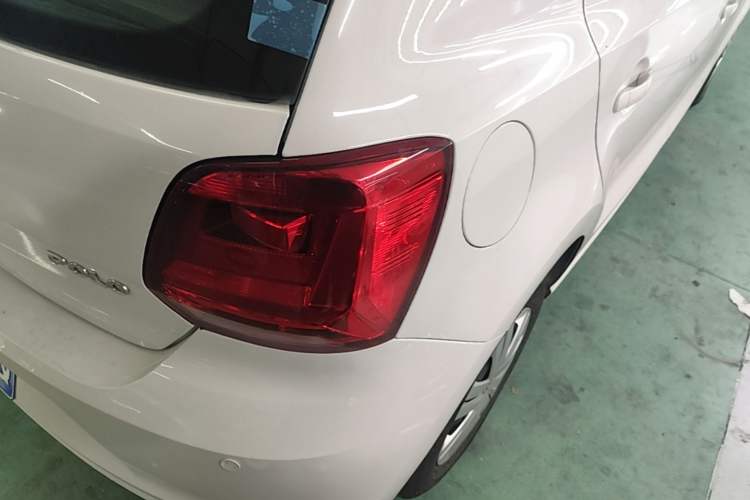 Used Volkswagen Polo 2016 1.4L Automatic Trendy Model Right Rear Taillight