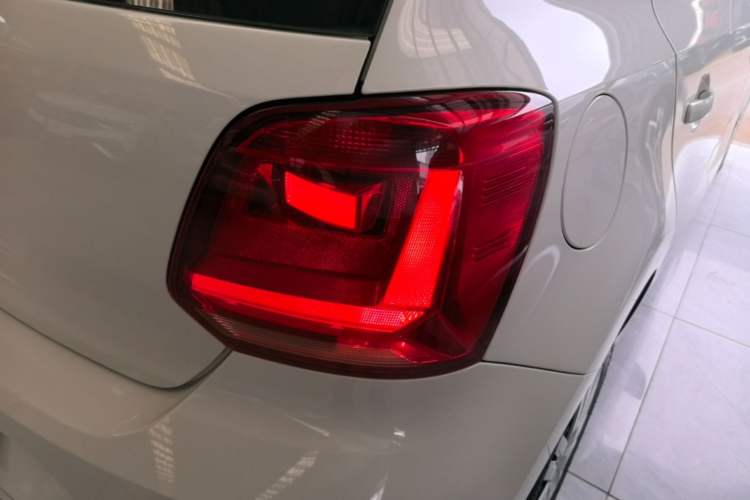 Used Volkswagen Polo 2016 1.4L Automatic Trendy Model Right Rear Taillight
