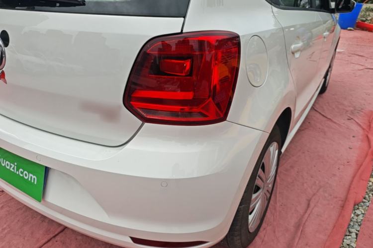 Used Volkswagen Polo 2016 1.6L Automatic Comfort Model Right Rear Taillight