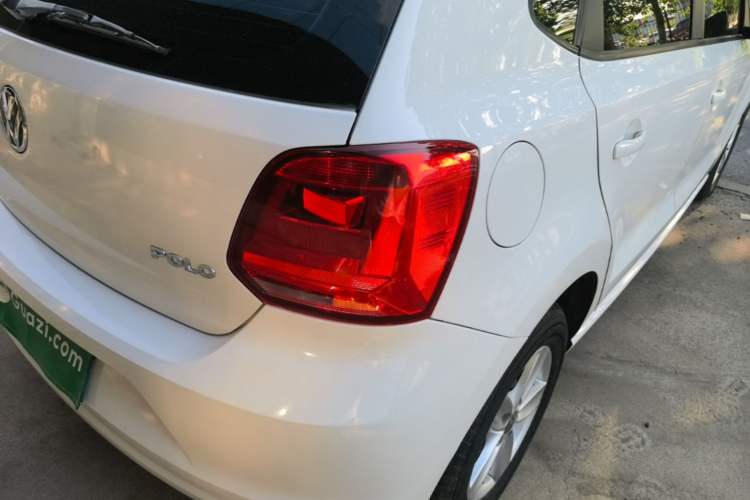 Used Volkswagen Polo 2016 1.4L Automatic Trendy Model Right Rear Taillight