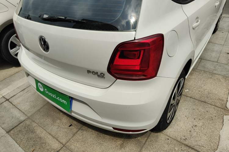 Used Volkswagen Polo 2016 1.6L Automatic Comfort Model Right Rear Taillight