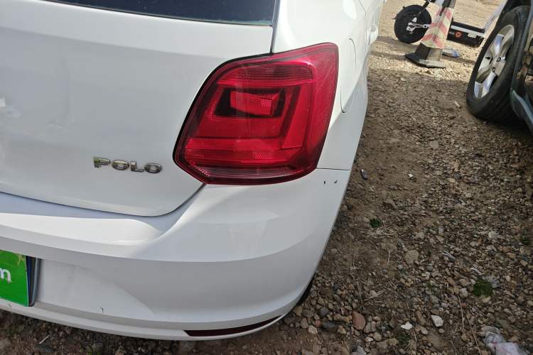 Used Volkswagen Polo 2016 1.4L Manual Fashion Model Right Rear Taillight