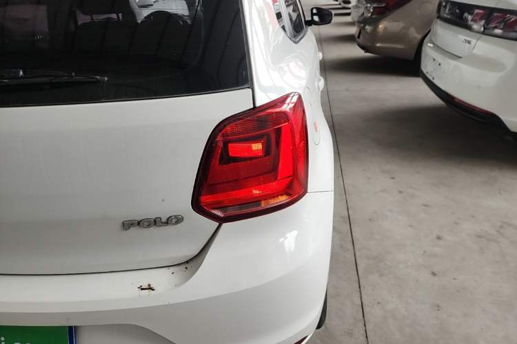 Used Volkswagen Polo 2016 1.4L Manual Fashion Model Right Rear Taillight