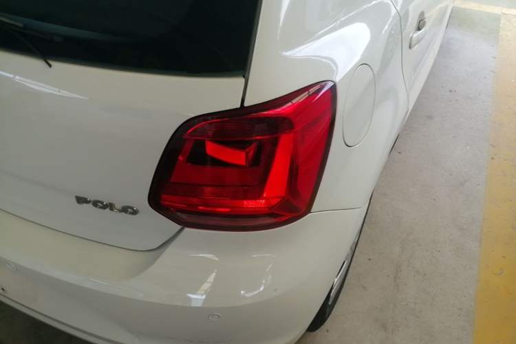 Used Volkswagen Polo 2016 1.4L Automatic Trendy Model Right Rear Taillight