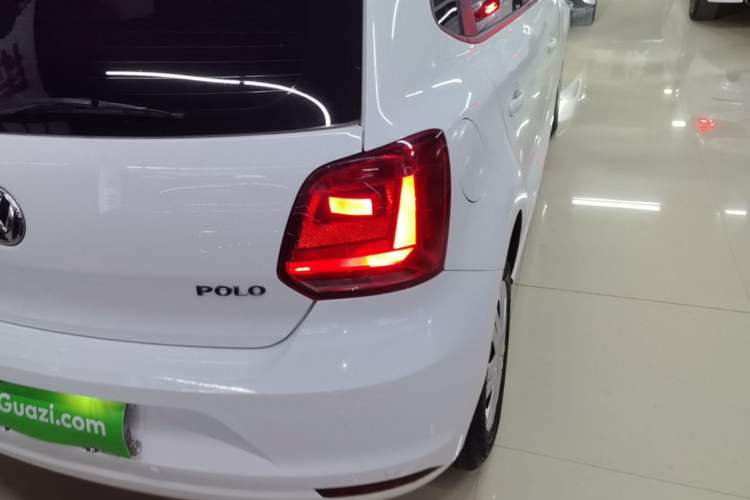 Used Volkswagen Polo 2016 1.4L Automatic Trendy Model Right Rear Taillight