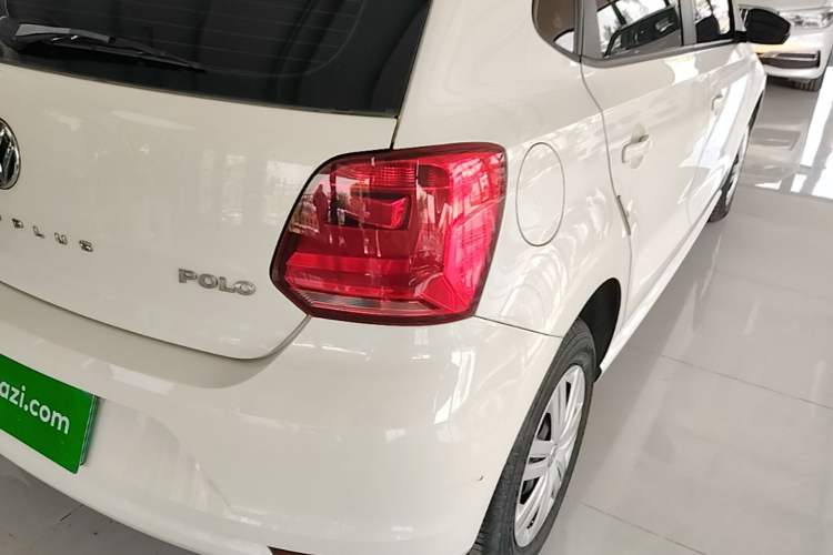 Used Volkswagen Polo 2016 1.4L Automatic Trendy Model Right Rear Taillight