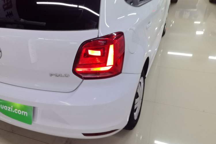 Used Volkswagen Polo 2016 1.4L Automatic Trendy Model Right Rear Taillight