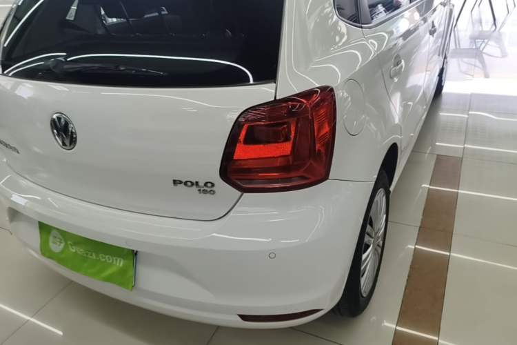 Used Volkswagen Polo 2016 1.6L Automatic Comfort Model Right Rear Taillight