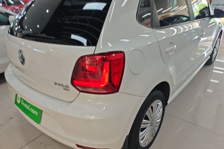 Used Volkswagen Polo 2016 1.6L Automatic Comfort Model Right Rear Taillight