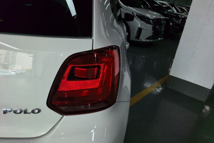 Used Volkswagen Polo 2016 1.4L Manual Fashion Model Right Rear Taillight