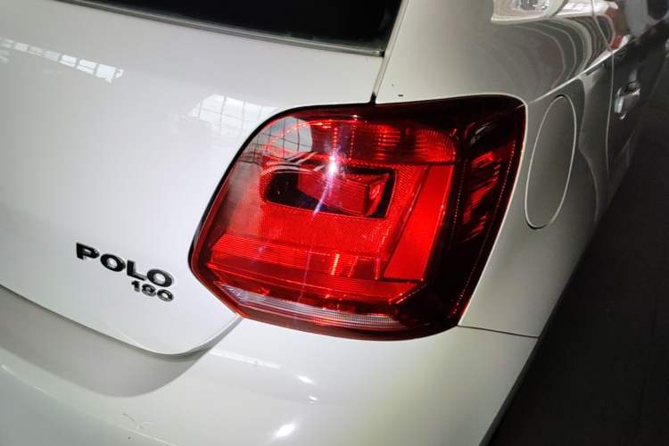 Used Volkswagen Polo 2016 1.6L Automatic Comfort Model Right Rear Taillight