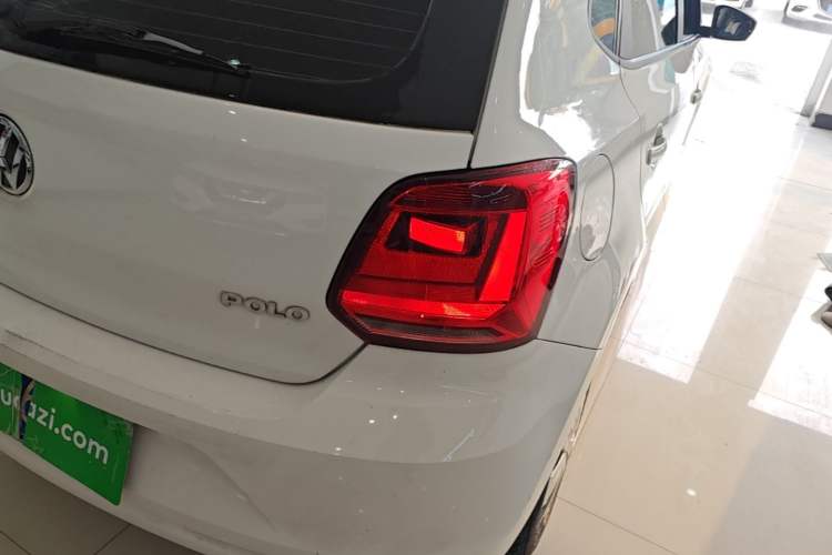 Used Volkswagen Polo 2016 1.4L Automatic Trendy Model Right Rear Taillight