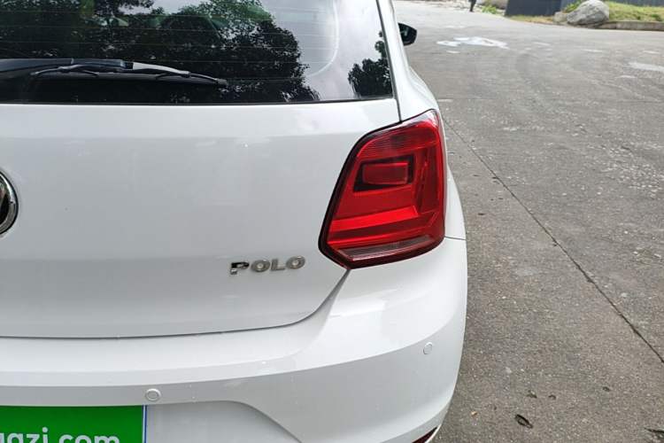 Used Volkswagen Polo 2016 1.4L Manual Fashion Model Right Rear Taillight
