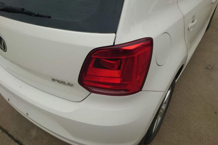 Used Volkswagen Polo 2016 1.4L Manual Fashion Model Right Rear Taillight