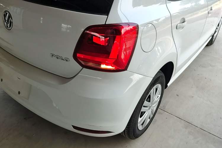 Used Volkswagen Polo 2016 1.4L Automatic Trendy Model Right Rear Taillight