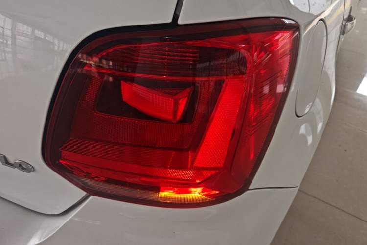 Used Volkswagen Polo 2016 1.4L Manual Fashion Model Right Rear Taillight