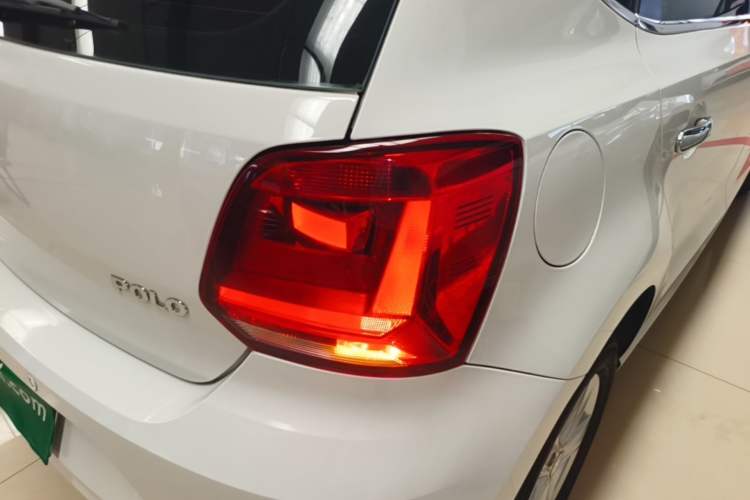 Used Volkswagen Polo 2016 1.4L Automatic Trendy Model Right Rear Taillight