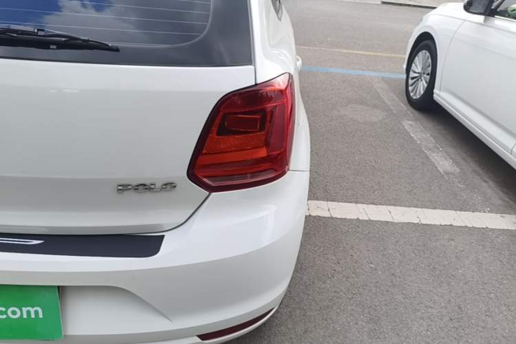 Used Volkswagen Polo 2016 1.4L Manual Fashion Model Right Rear Taillight