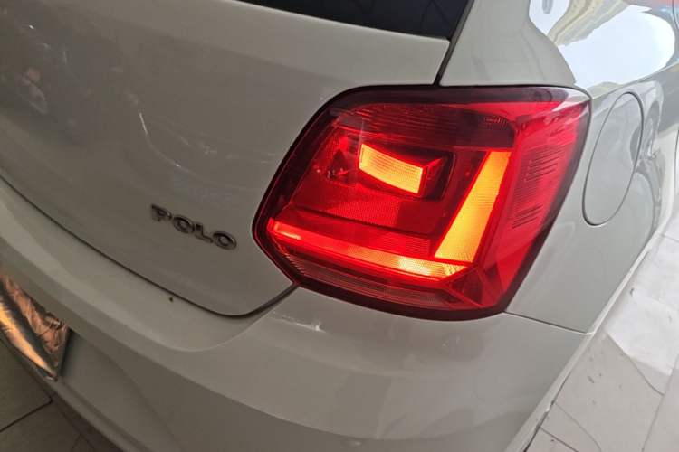 Used Volkswagen Polo 2016 1.4L Manual Fashion Model Right Rear Taillight