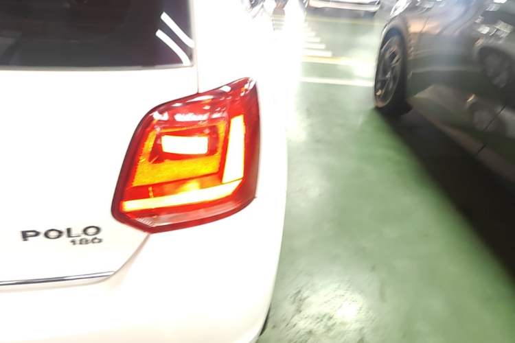 Used Volkswagen Polo 2016 1.6L Automatic Comfort Model Right Rear Taillight