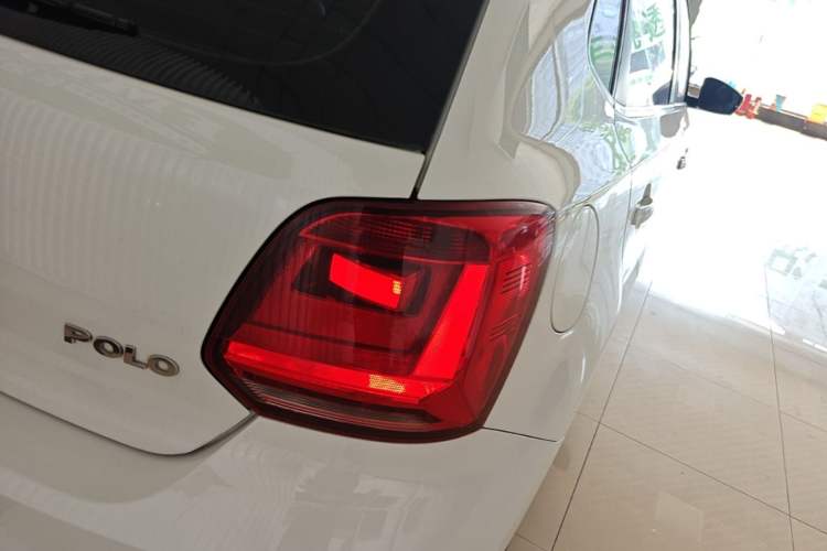 Used Volkswagen Polo 2016 1.4L Automatic Trendy Model Right Rear Taillight